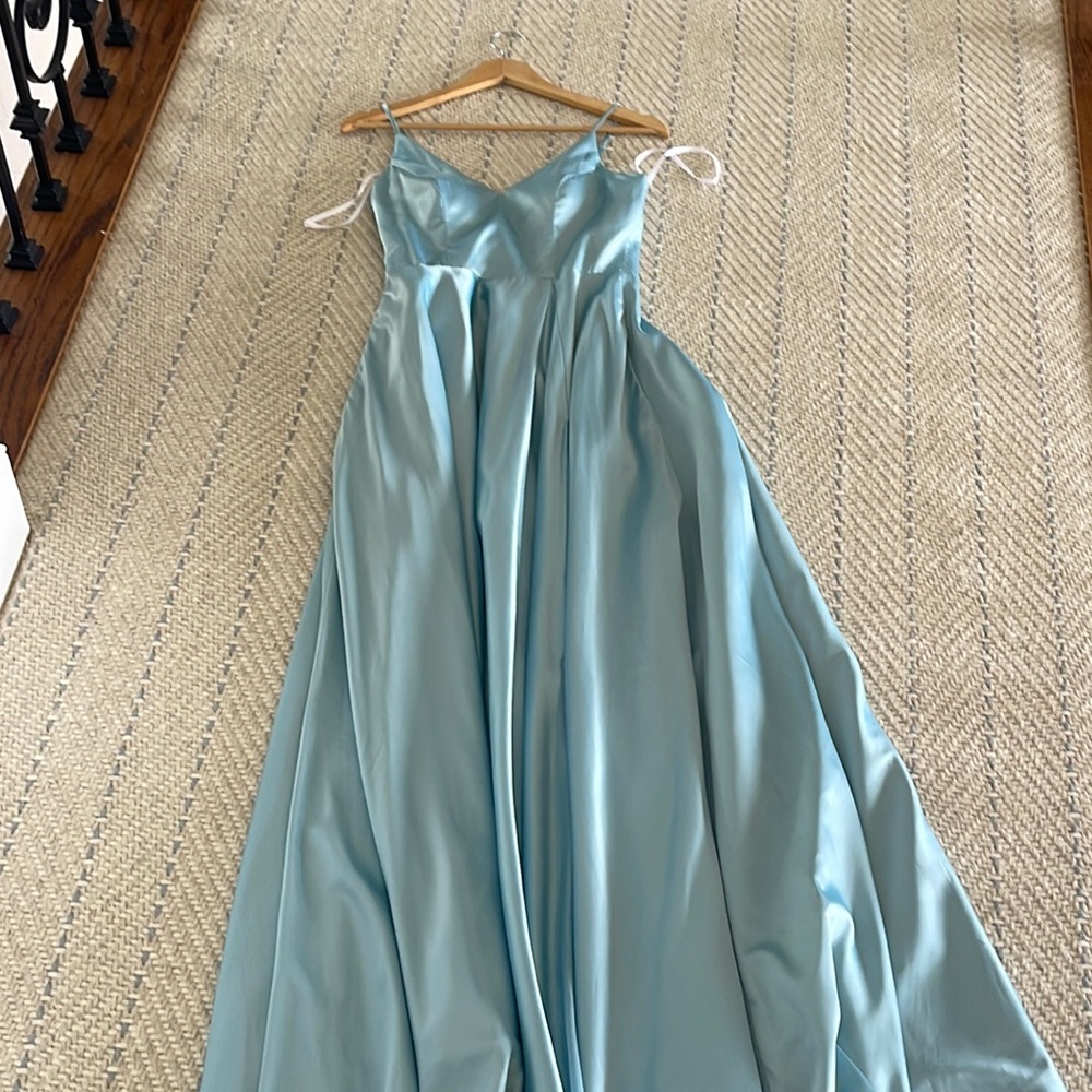 Beautiful Cinderella blue prom dress!